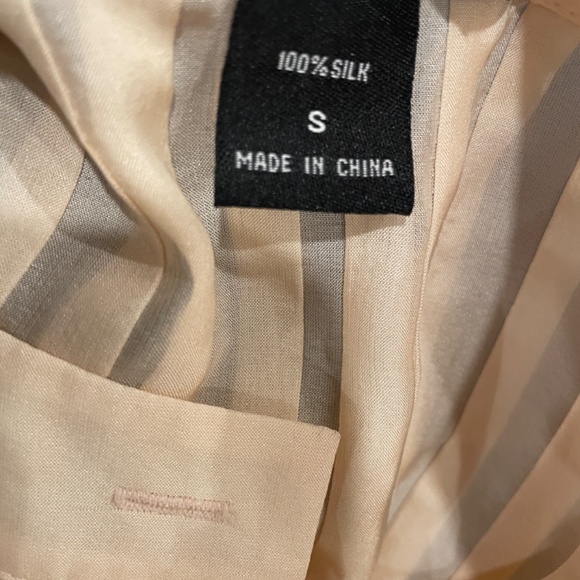 Moda Int’l ivory off white 100% matte silk full puff sleeve pleated blouse S - Picture 5 of 6